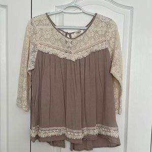 Large Umgee Boho Style Blouse